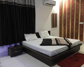 Hotel gladden - Kurukshetra - Bedroom