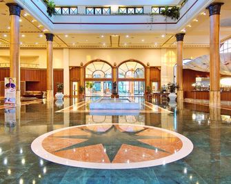 Joia Salomé by Iberostar -Adults Only - אדייחה - לובי