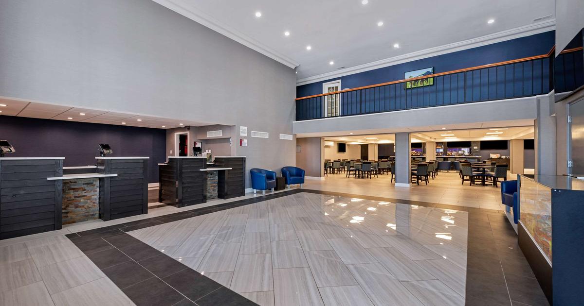 Clarion Hotel Conference Center North à partir de 51 €. Hôtels à