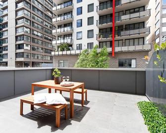 A Chic Apt with a Large Balcony Next to Grand Prix - Melbourne - Balcony