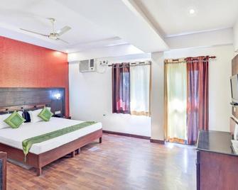 Hotel Grand Legacy - Dehradun - Bedroom