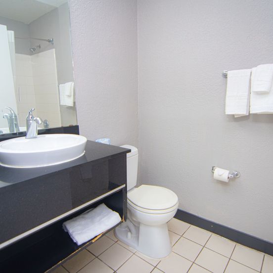 Studio 6-West Palm Beach, Fl image 1