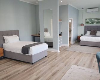 Mypond Stenden Hotel - Port Alfred - Schlafzimmer