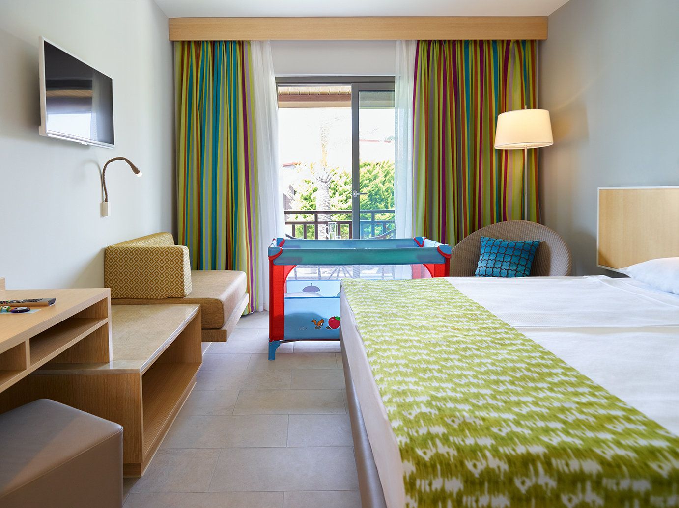 توي بلو بالم غاردين