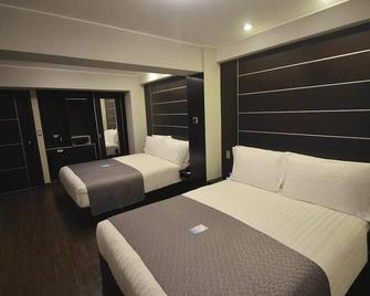 qp Hotels Trujillo - Trujillo - Habitación