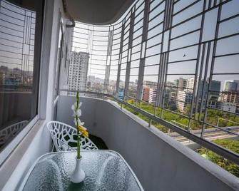 Shinepukur Suites at Concord - Dhaka - Balcony