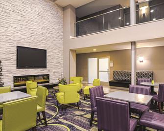 لا كينتا إن آند سويتس باي ويندام دينفر أيربورت ديا - دنفر (كولورادو) - ردهة