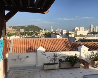 Casa Digna - Colonial house in the heart of Getsemani #1 - קרטחנה דה אינדיאס - מרפסת