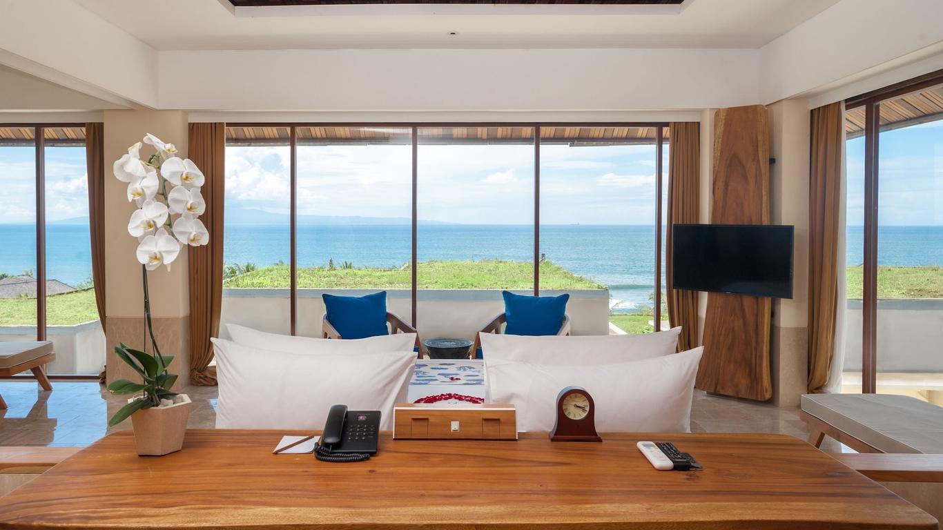 كومانيكا آت كيراماس بيتش - اعتماد CHSE