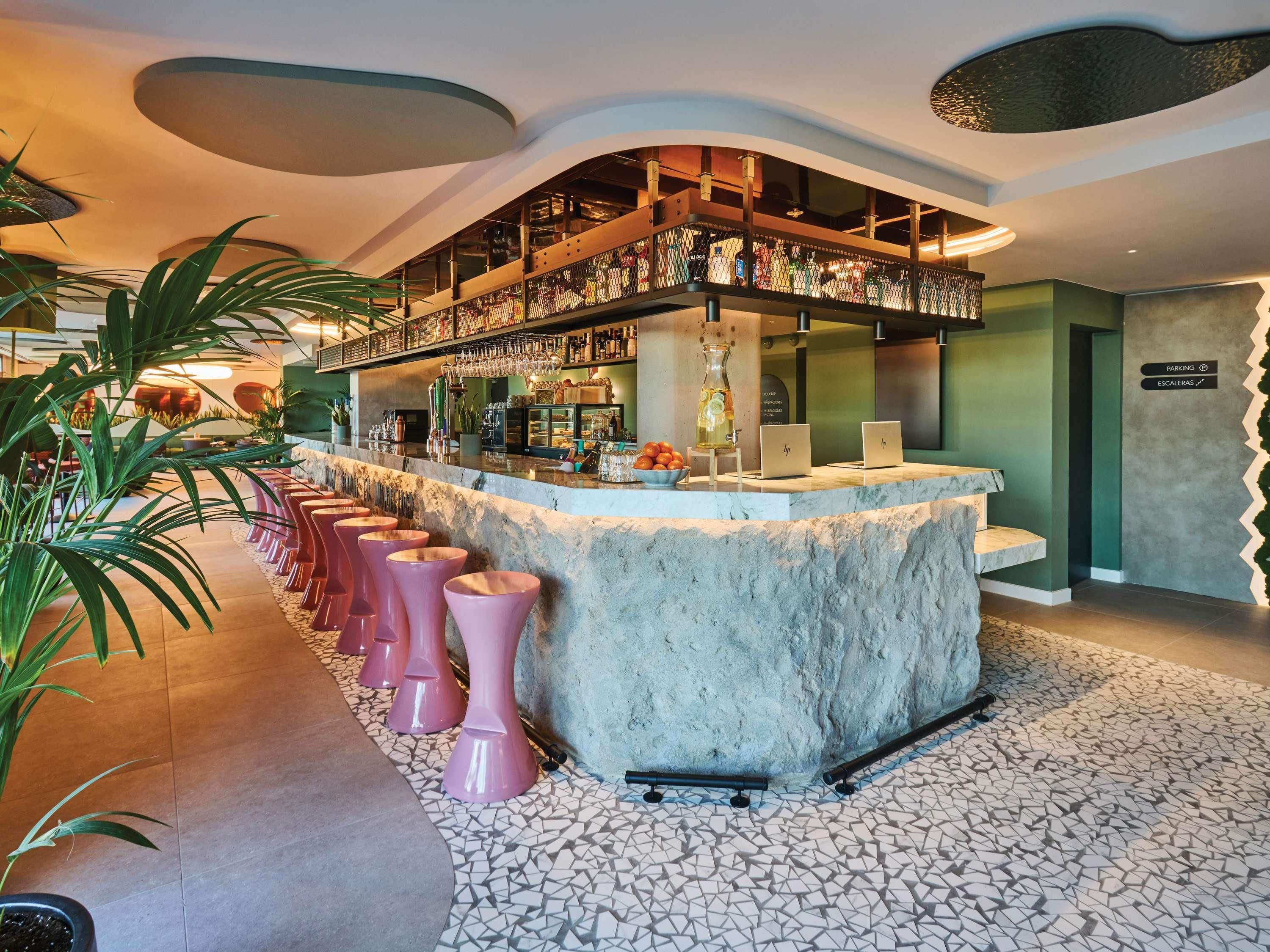 ibis Styles Madrid Airport Valdebebas - מדריד - בר