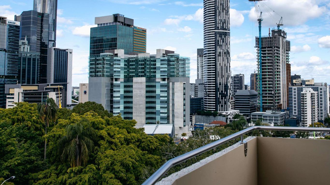 Mercure Brisbane Spring Hill