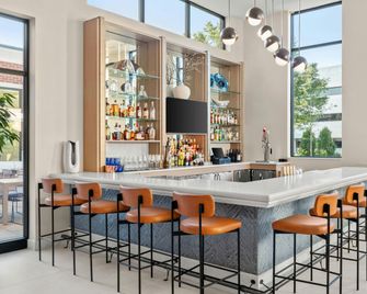 Residence Inn by Marriott Melville - Melville - Bar