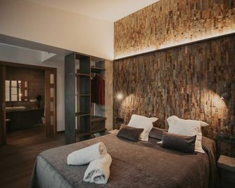 La Trobada Hotel Boutique - Ripoll - Bedroom
