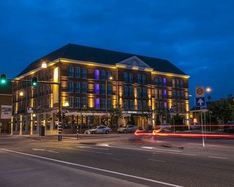 Hotel Roermond - Roermond - Building