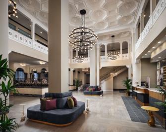 Hotel Flor Tampa Downtown, Tapestry Collection by Hilton - Tampa - Lobby