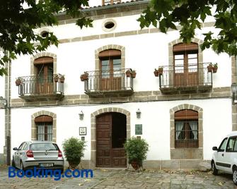 El Jardín Del Convento - Hervás - Edificio