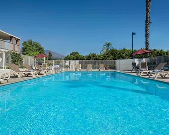 Motel 6-Arcadia, Ca - Los Angeles - Pasadena Area - Arcadia - Piscina