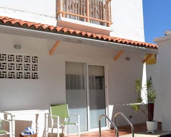 كاسا كريسبو - كارتاخينا دي إندياس - شرفة مرصوفة