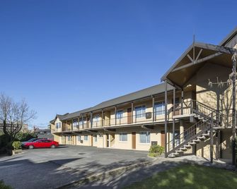 Dunedin Motel And Villas - Dunedin - Building