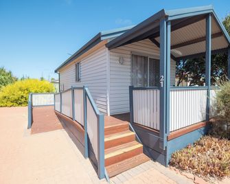 Belair Gardens Caravan Park - Geraldton