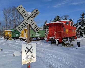 Olympic Railway Inn - Sequim