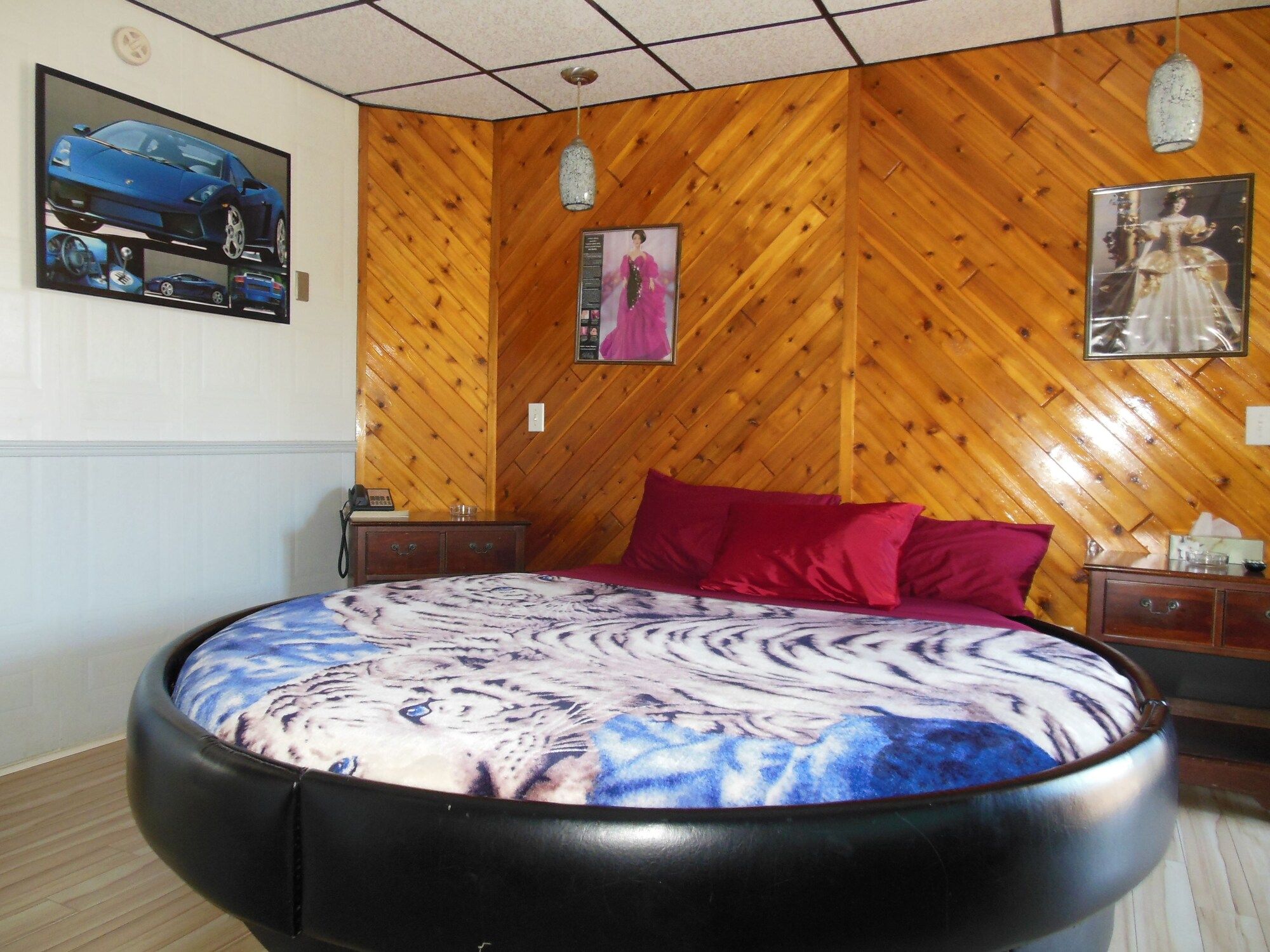 Motor Court Motel - Londres