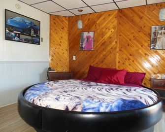 Motor Court Motel - Londres