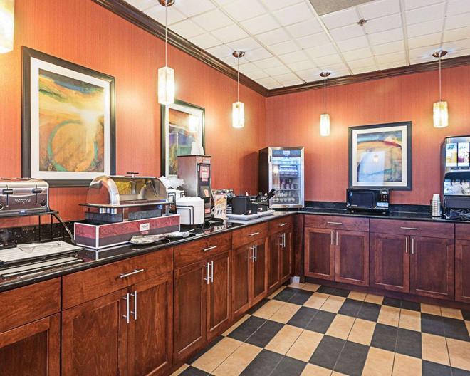 Comfort Inn Ballston C 107 C 2 5 7 Arlington Hotel Deals