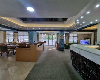 Perlo Hotel City - Antalya - Lễ tân