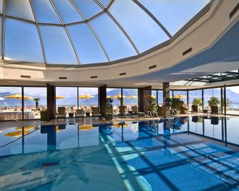 Le Mirador Resort & Spa - Chardonne - Pool