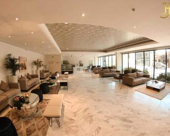 Belvilla Luxury Downtown Adliya Formerly Jewel Hotel - Manama - Lobby