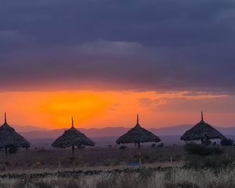 Amanya Tent Sleeps 2 With Mt Views - Amboseli