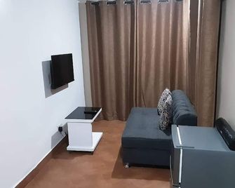Mikocheni Studio Apartment - Dar Es Salaam - Salon
