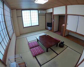 Yuzawa Ski House - Yuzawa - Comedor