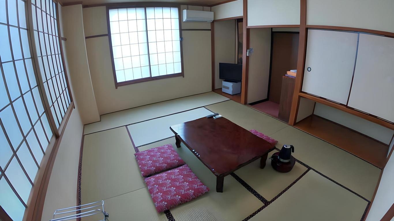 Yuzawa Ski House