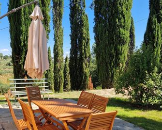 Cottage MI (Borgo Melograno) - Cetona - Innenhof
