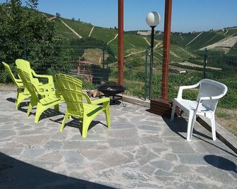 La Terrazza del Barbaresco - Neviglie - Balcon
