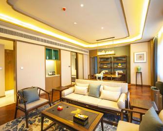 Dongfang Rujia Tianhong Hotel - Heze - Спальня