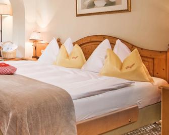 Henri Country House Seefeld - Seefeld - Bedroom