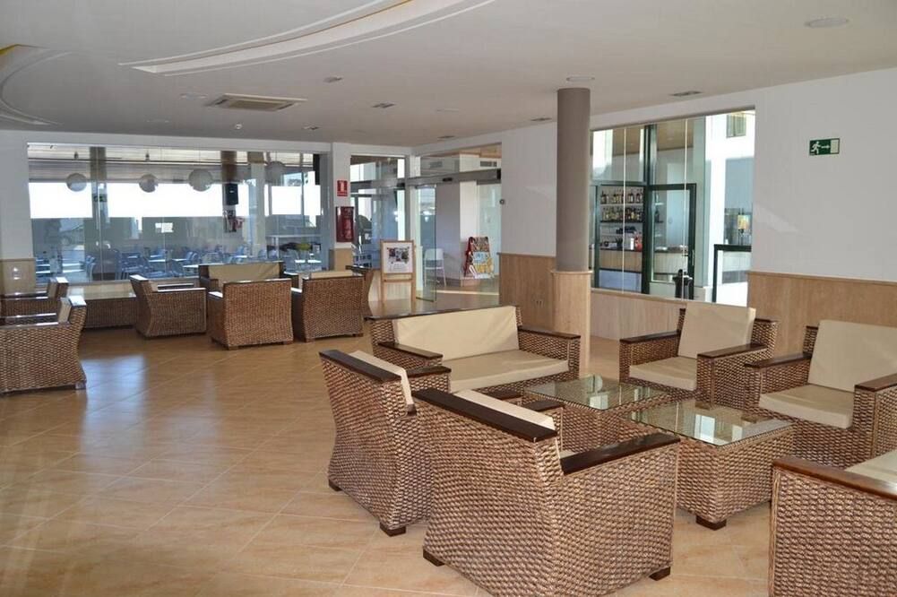 Hotel Pocillos Playa, solo Adultos - Puerto del Carmen - לובי