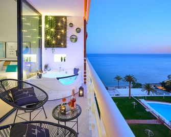 Suite Del Mar Luxury Apartment With Jacuzzi - Torremolinos - Balcony