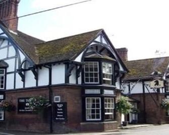 The Talbot - Blandford Forum - Будівля