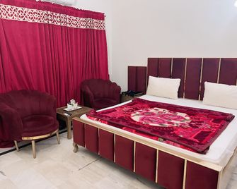 Smart lodge Islamabad - Islamabad - Camera da letto