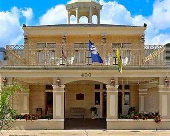 Carmel Inn and Suites Thibodaux - Thibodaux - Gebäude