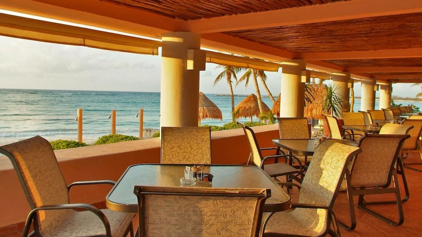 Puerto Aventuras Hotel & Beach Club