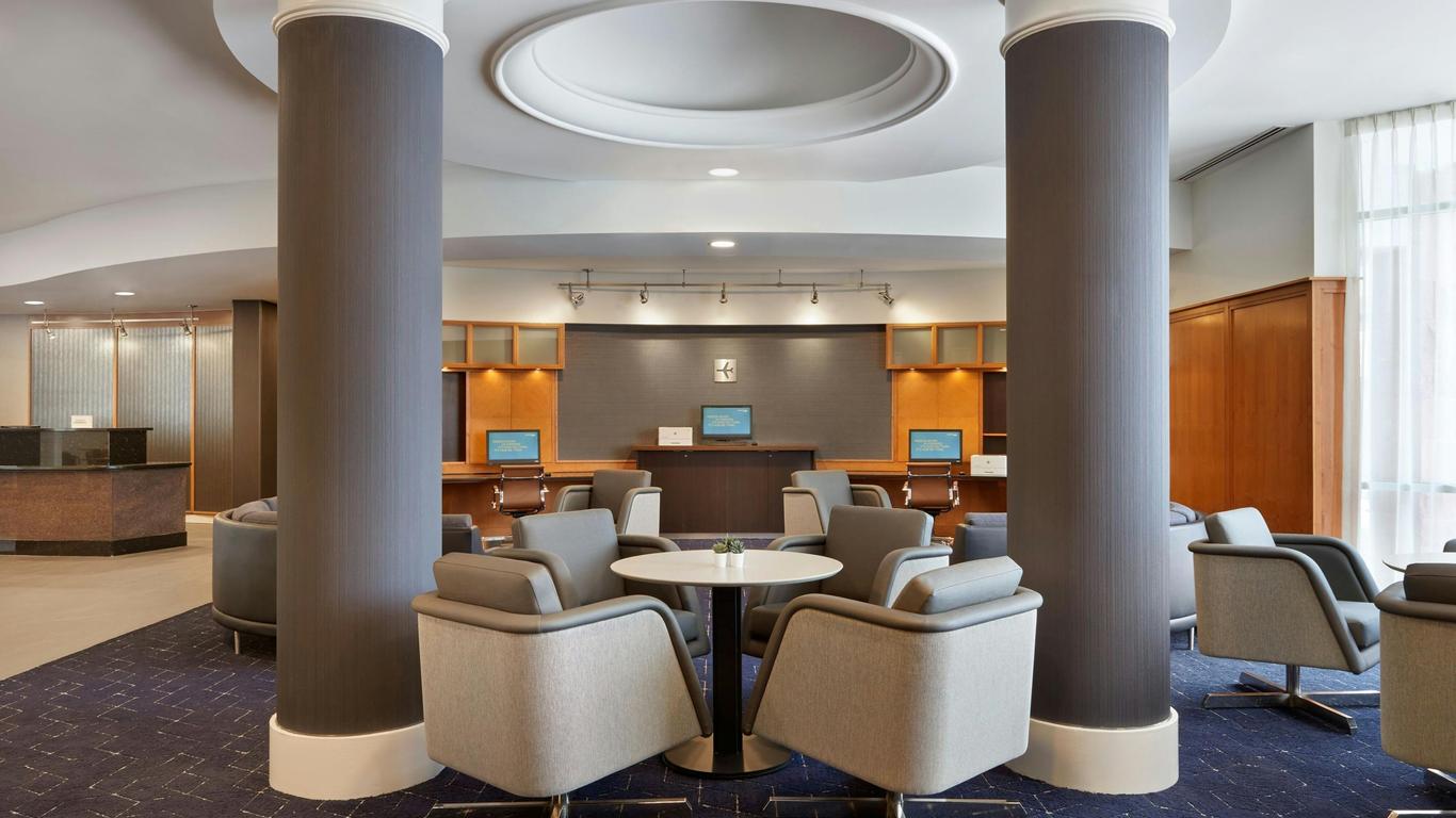 Courtyard by Marriott Toronto Mississauga/Meadowvale