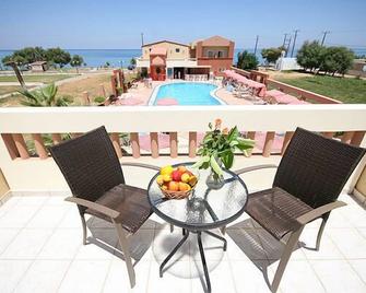 Castro Beach Hotel - Maleme - Balkon