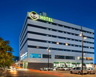 B&b Hotel Almeria Vicar - Vícar - Edificio