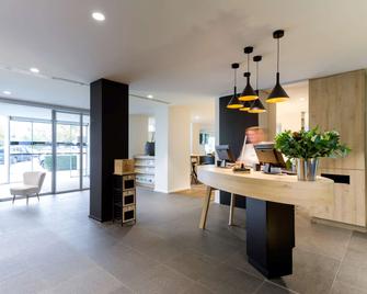 Ibis Styles Kortrijk Expo - Kortrijk - Building