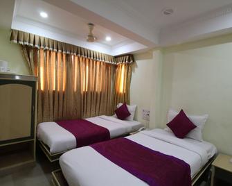 City Hotel - Bombay